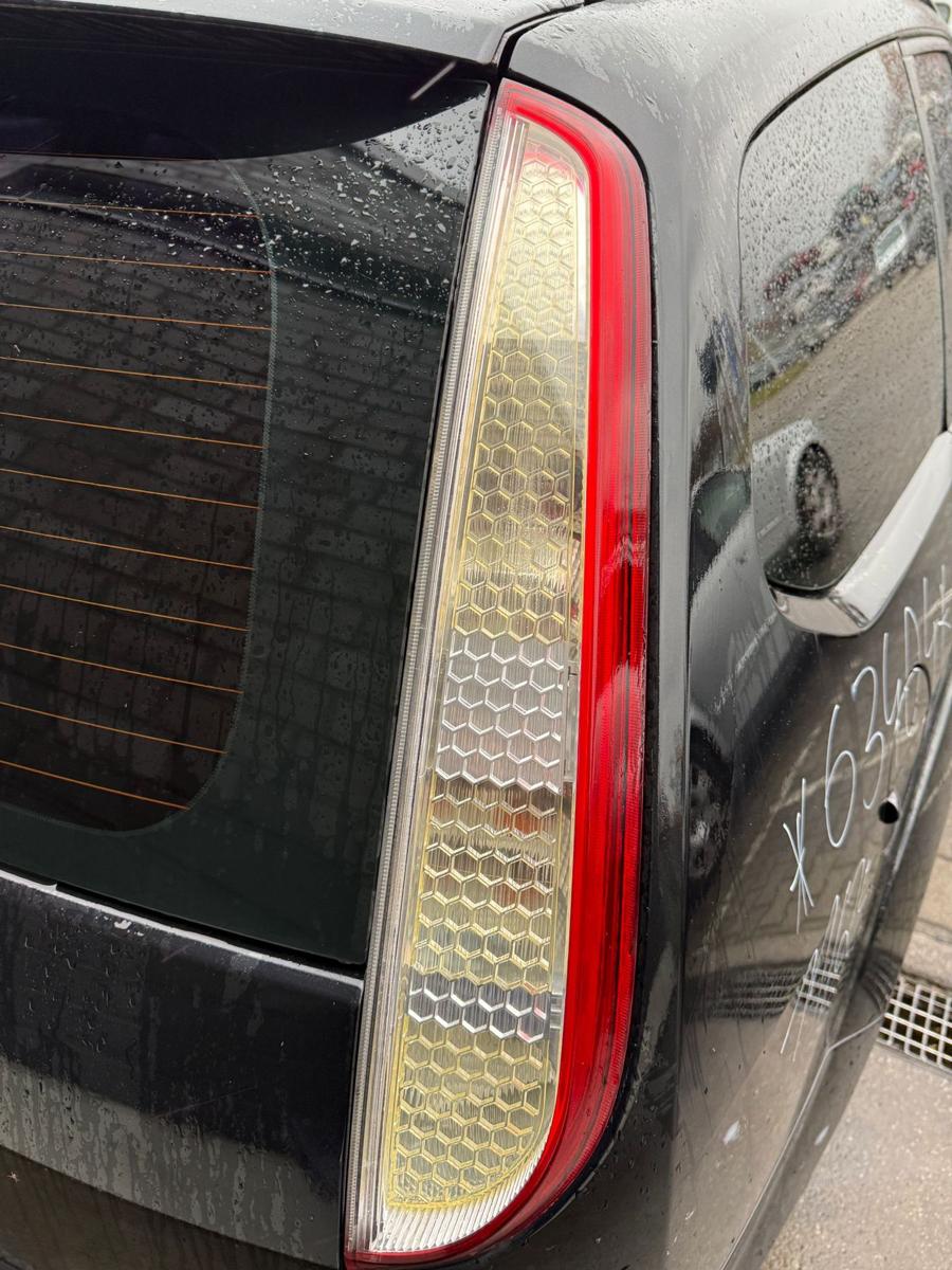 Ford Focus 2 DA3 original R&uuml;cklicht R&uuml;ckleuchte Heckleuchte rechts Kombi BJ10